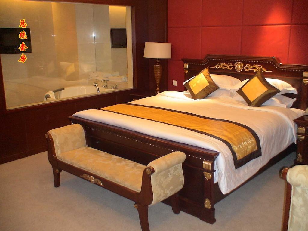Tai'An Lijing Plaza Hotel エクステリア 写真